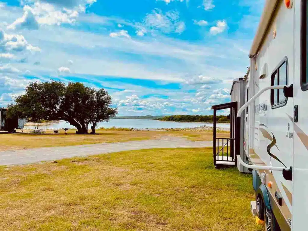 White hawk Camper